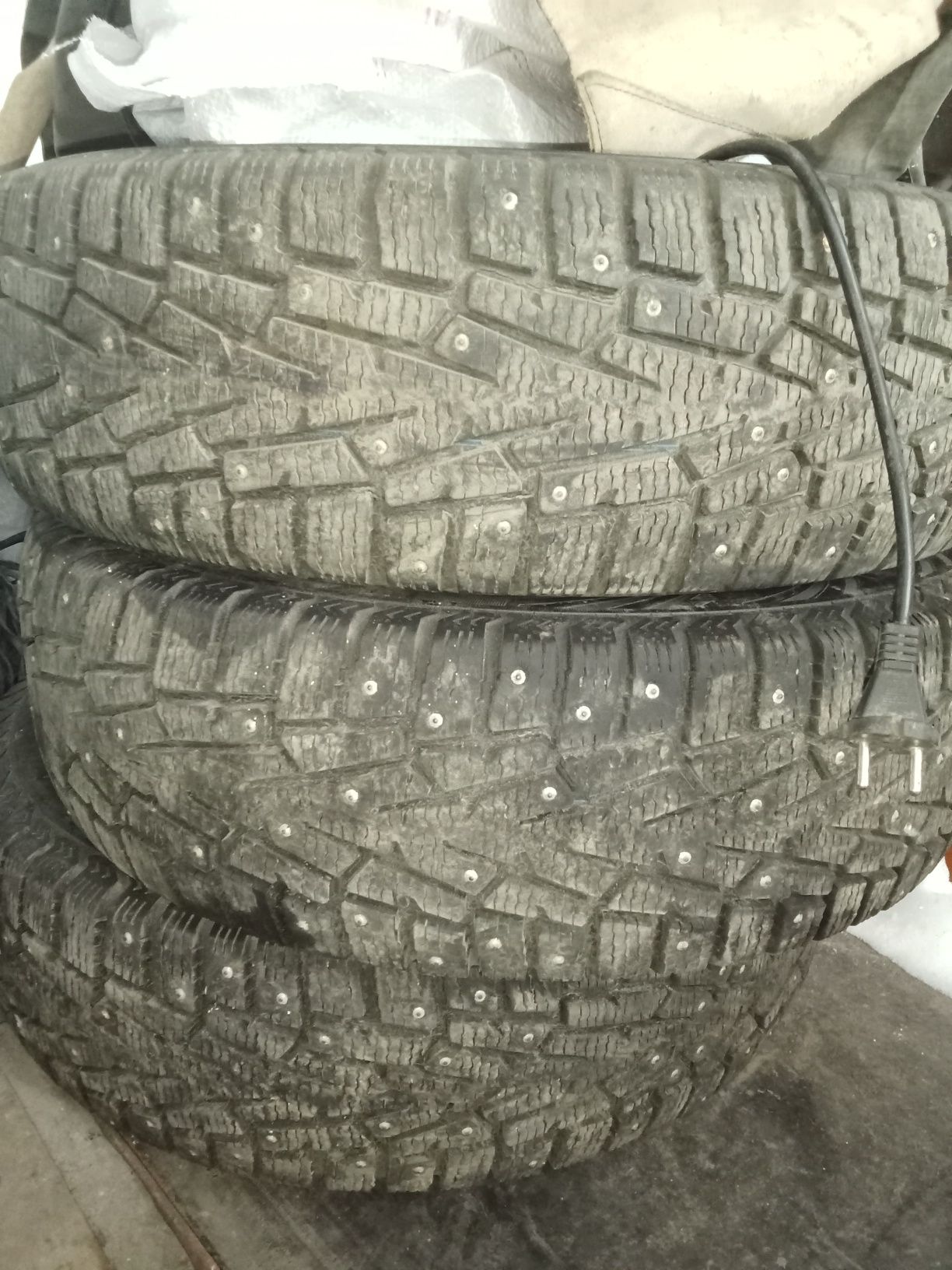Резина rx300!! Продам