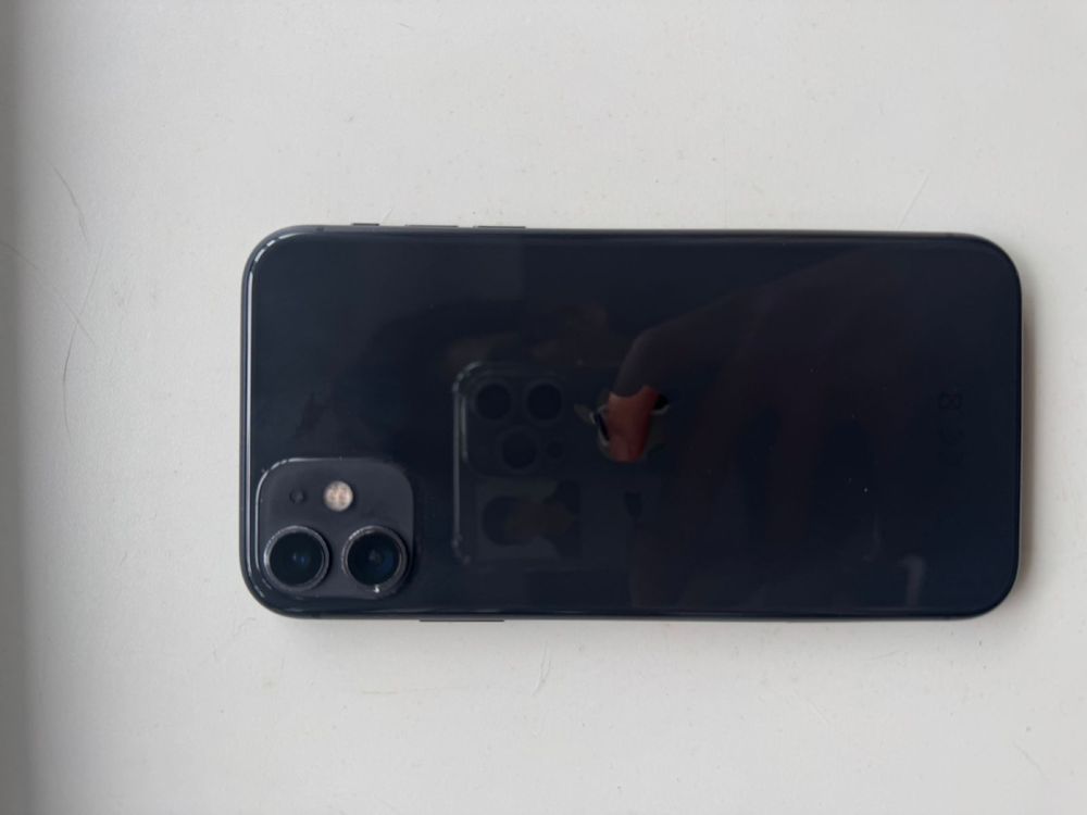 Iphone 11 black 64gb
