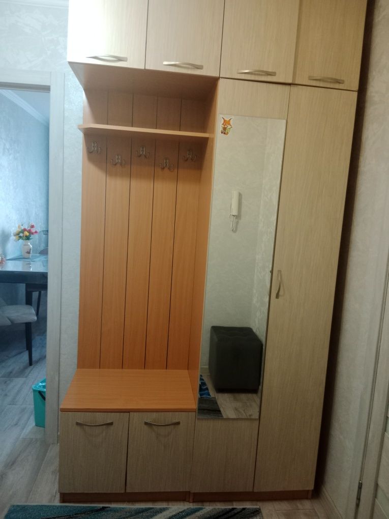 Продам прихожку в хорошем состояниий