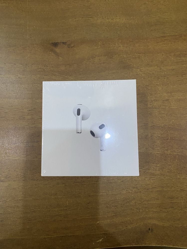 Наушники AirPods3