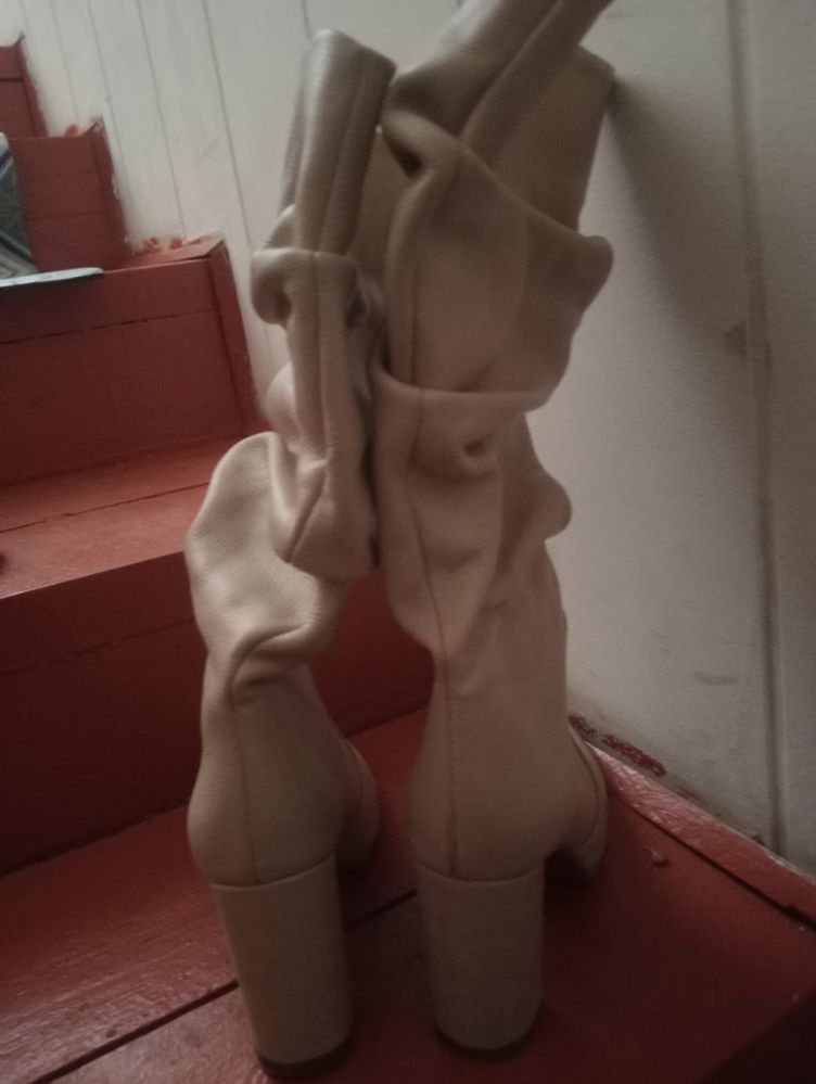 Продам сапоги женские