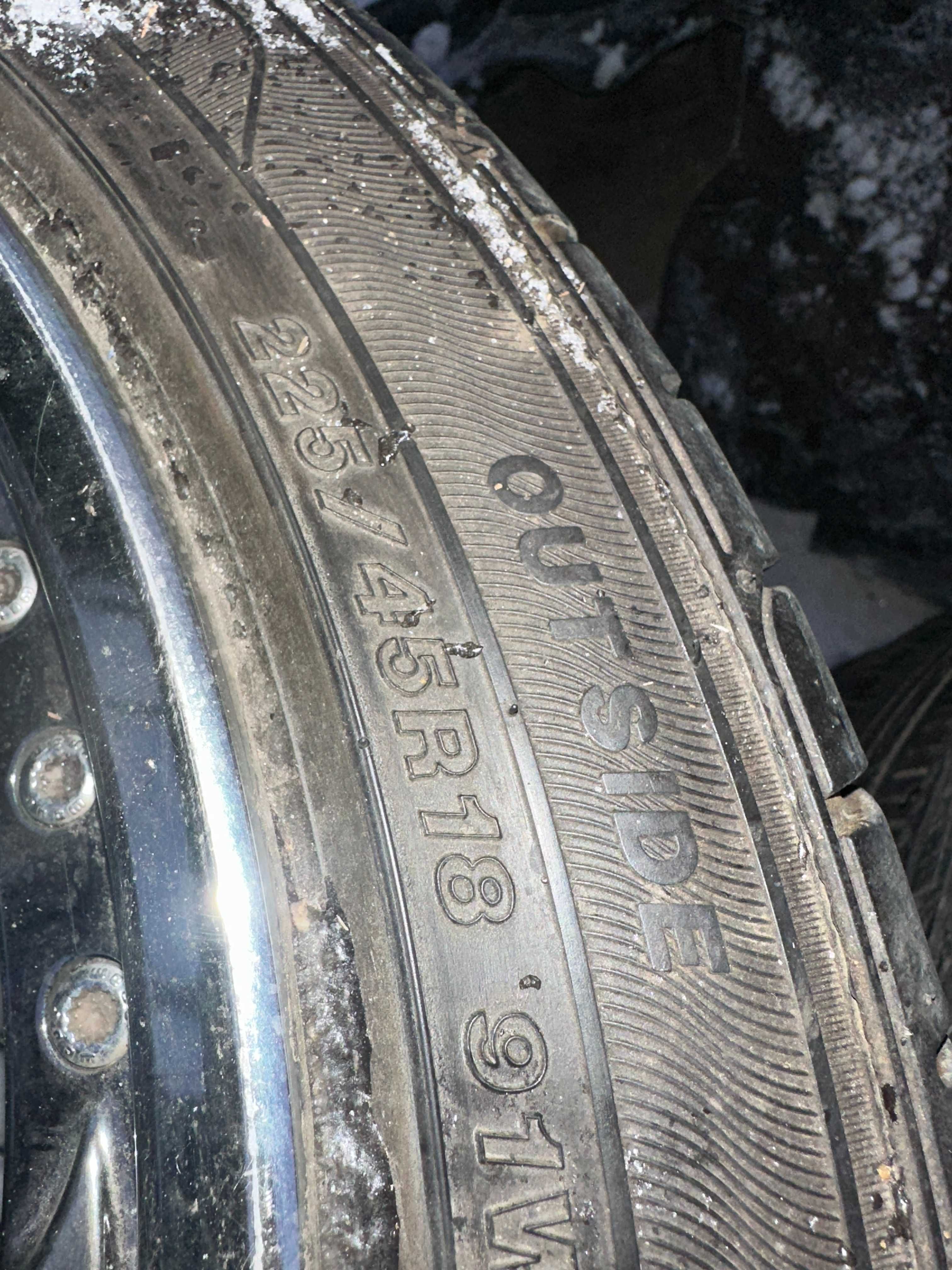 Диски с резиной на Nissan Juke, Good Year 225/45 R18 из Японии