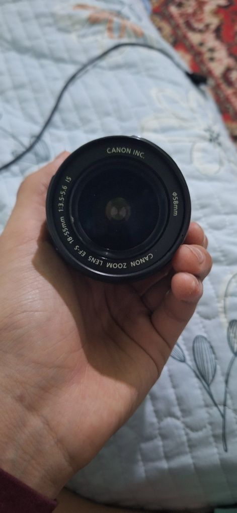 Объектив  canon.