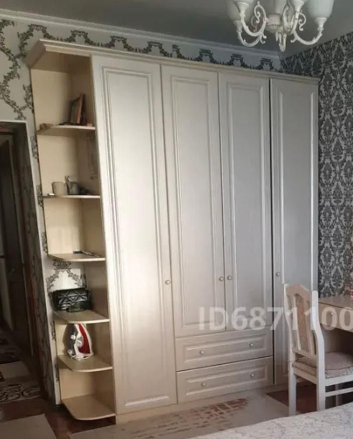 Шкаф в хорошем состоянии