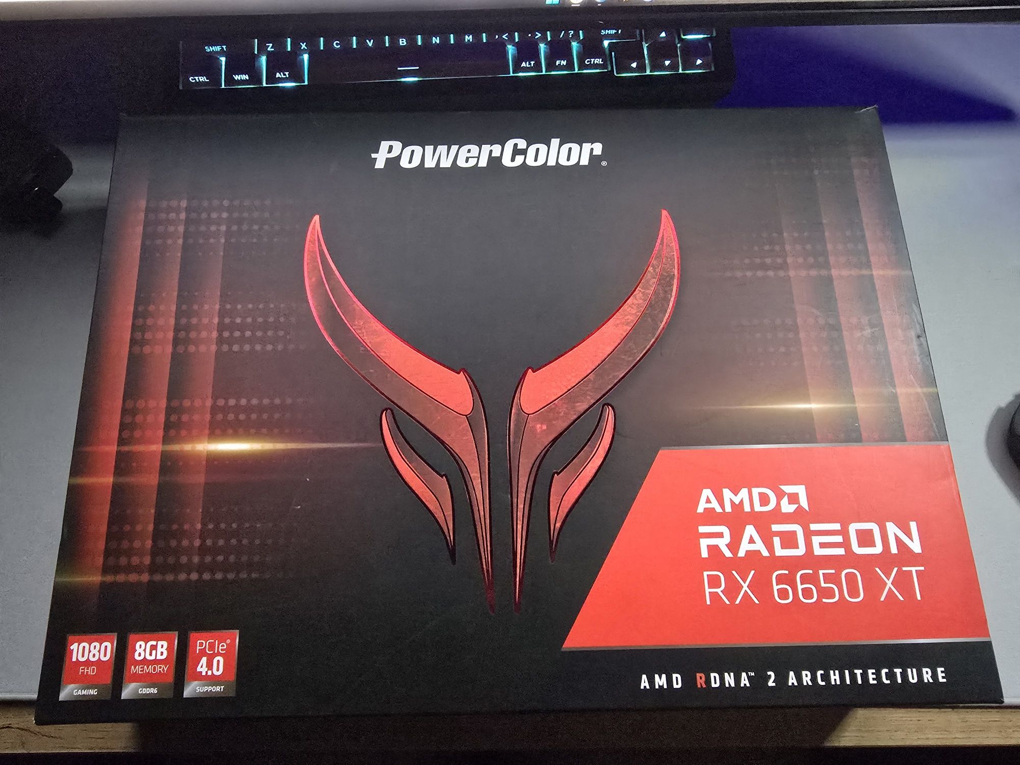 Видеокарта AMD RX 6650 XT