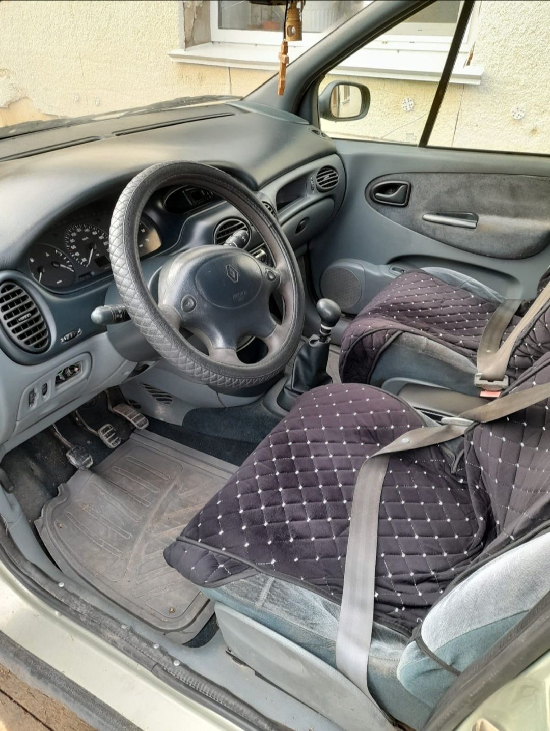 Продам или обменяю автомобиль Рено