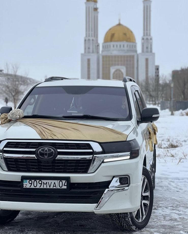 Аренда Авто Прокат Кортеж Картеж Выписка Роддом Трансфер Вип Такси