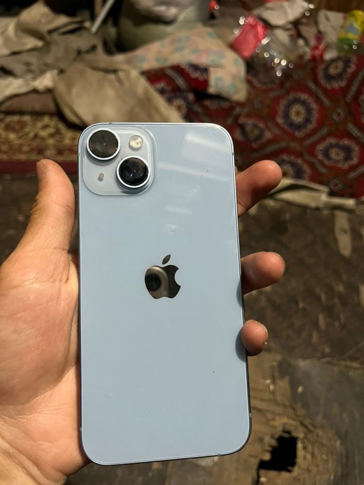 iPhone 14 в идеальным состояний