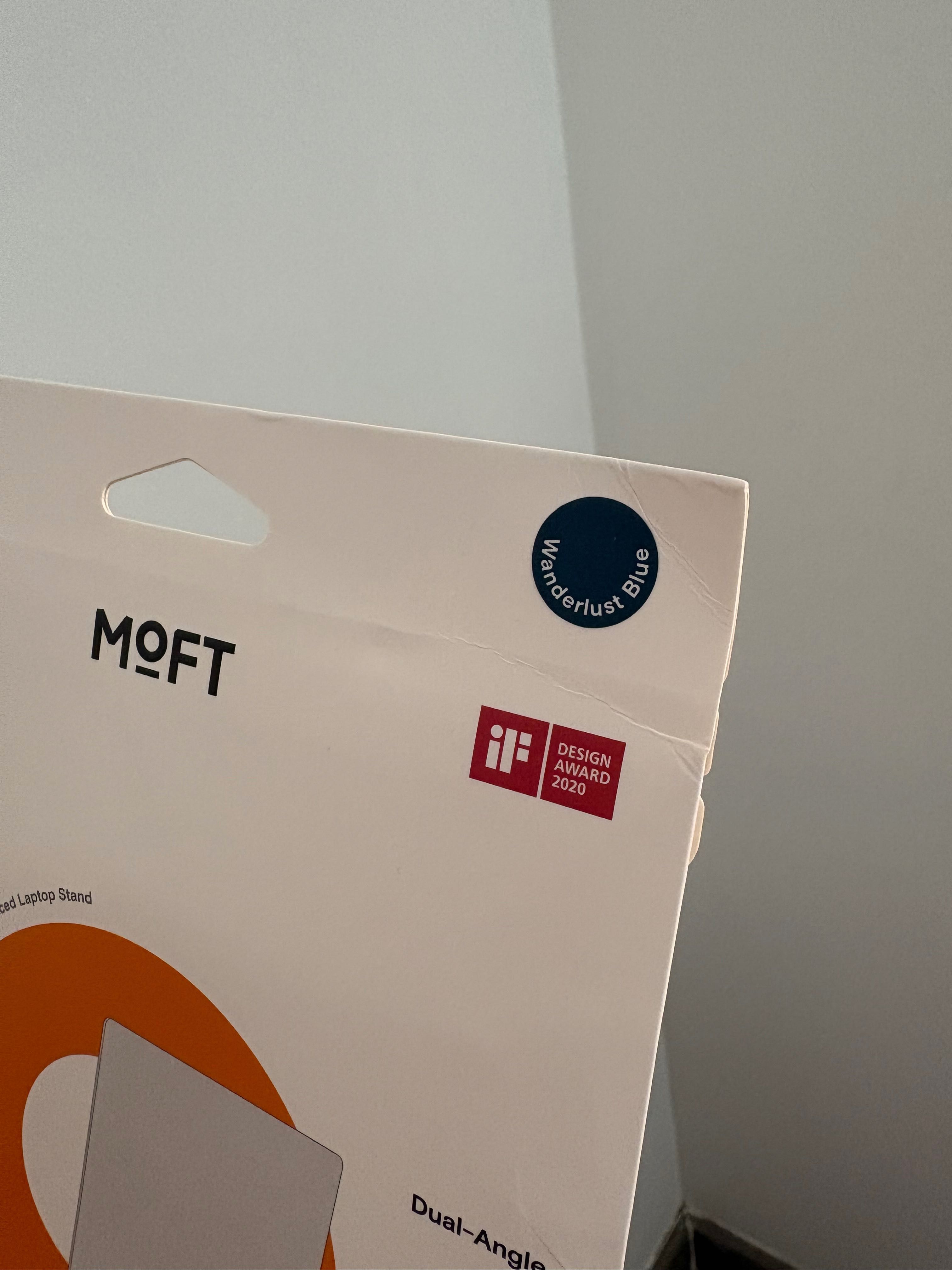 Подставку для ноутбука MOFT Adhesive Laptop Stand