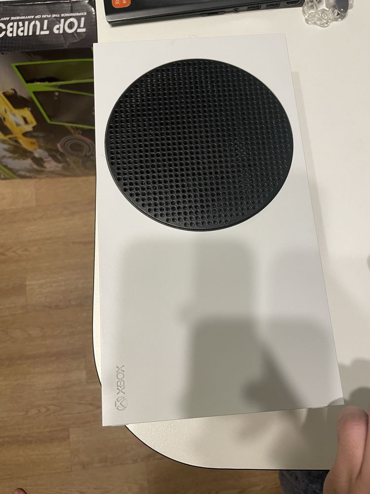 Xbox series s 512 гб