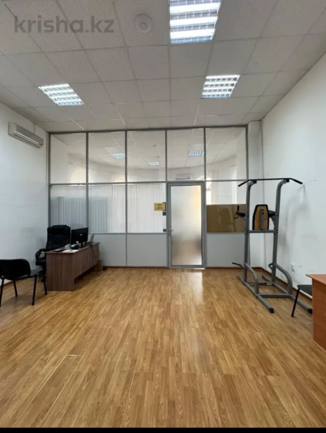 Продажа Коммерческое помещение  в Капитал Плаза.