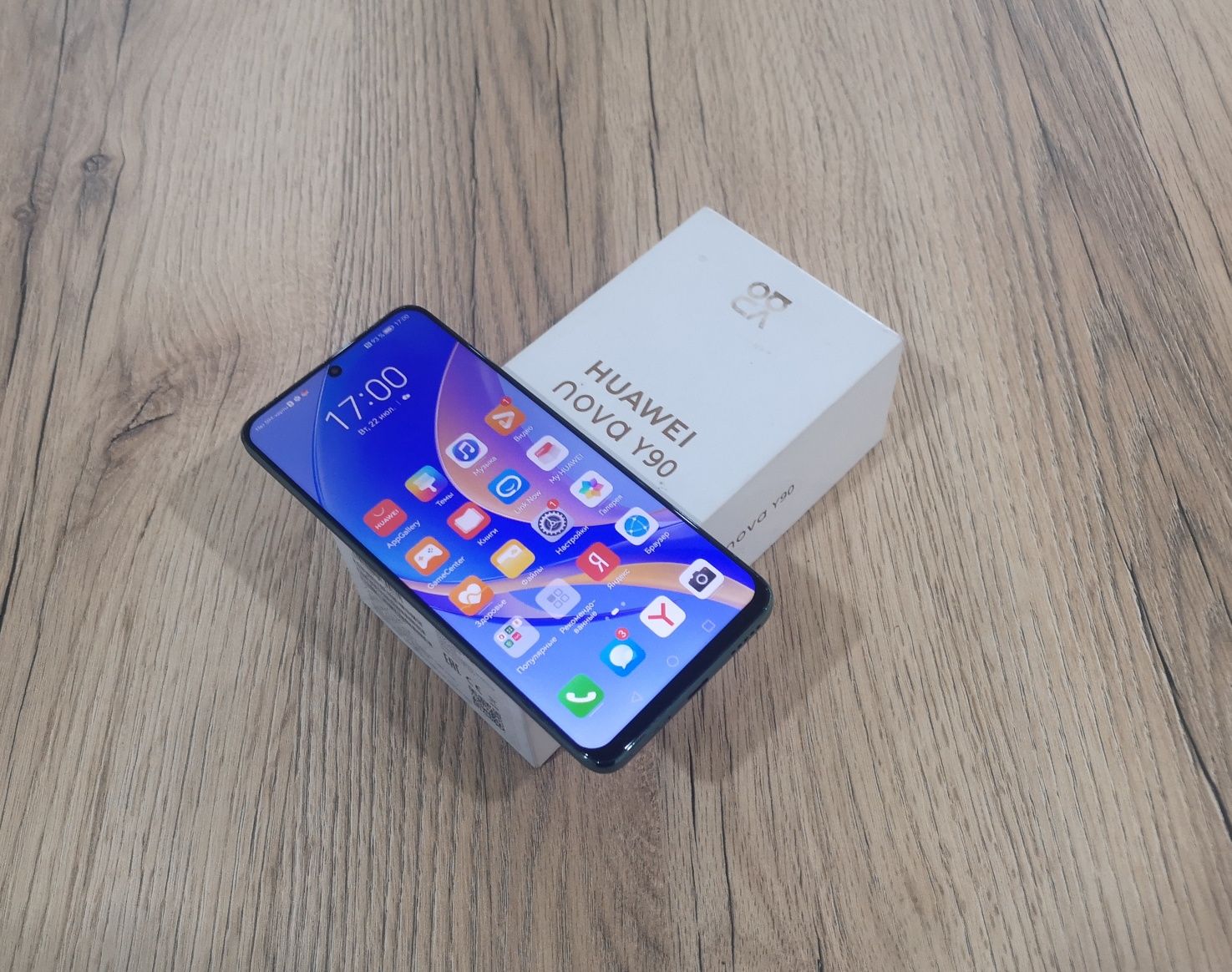 HUAWEI Nova Y90 4/128Gb