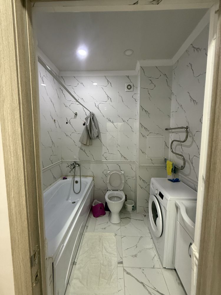 Продается 2 комн.кв в 31А мкр 14 дом