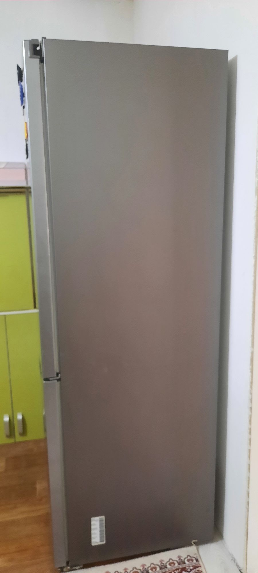 Срочно продаётся холодильник
