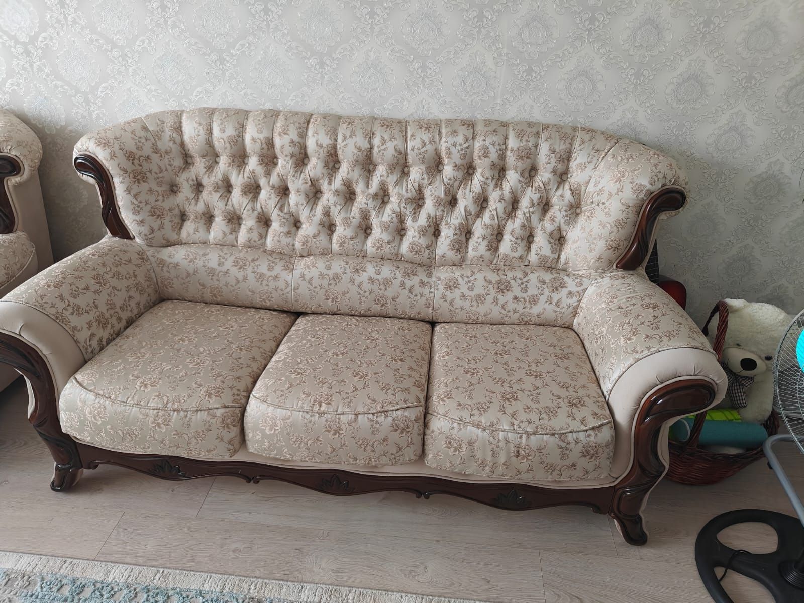 Продам диваны Потютьков