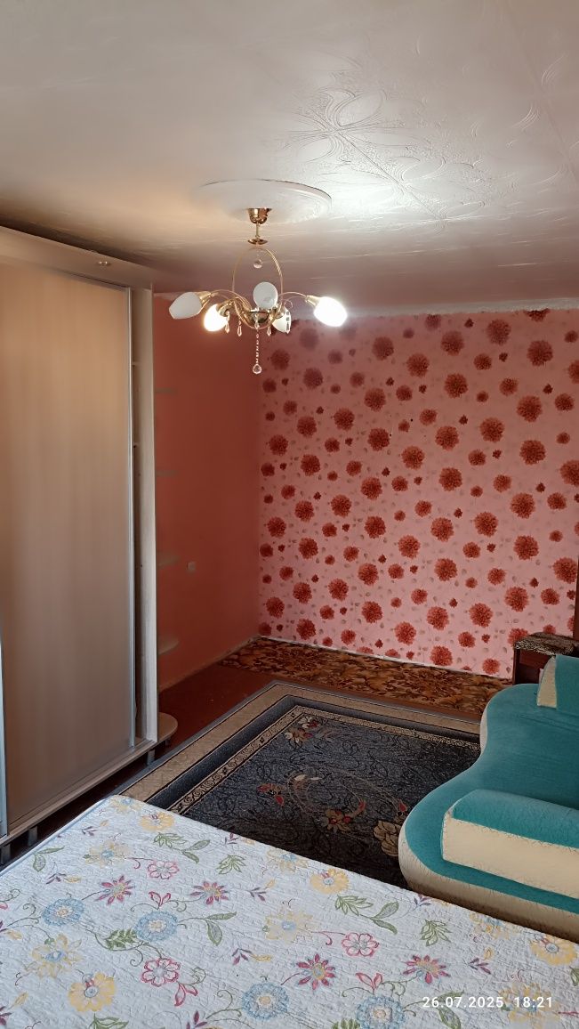 1 бөлмелі үй жалға беріледі
