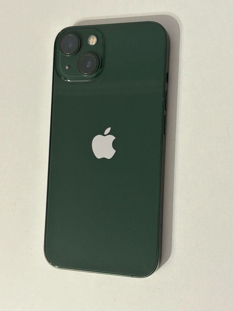 Iphone 13  ,256 ГБ, цвет зеленый , в отличном состоянии,