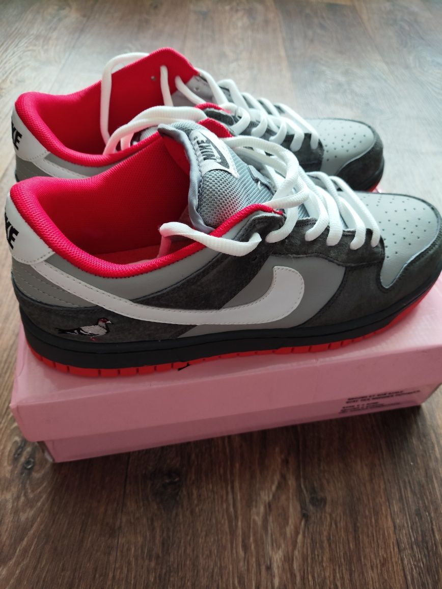 Кроссовки новые Nike