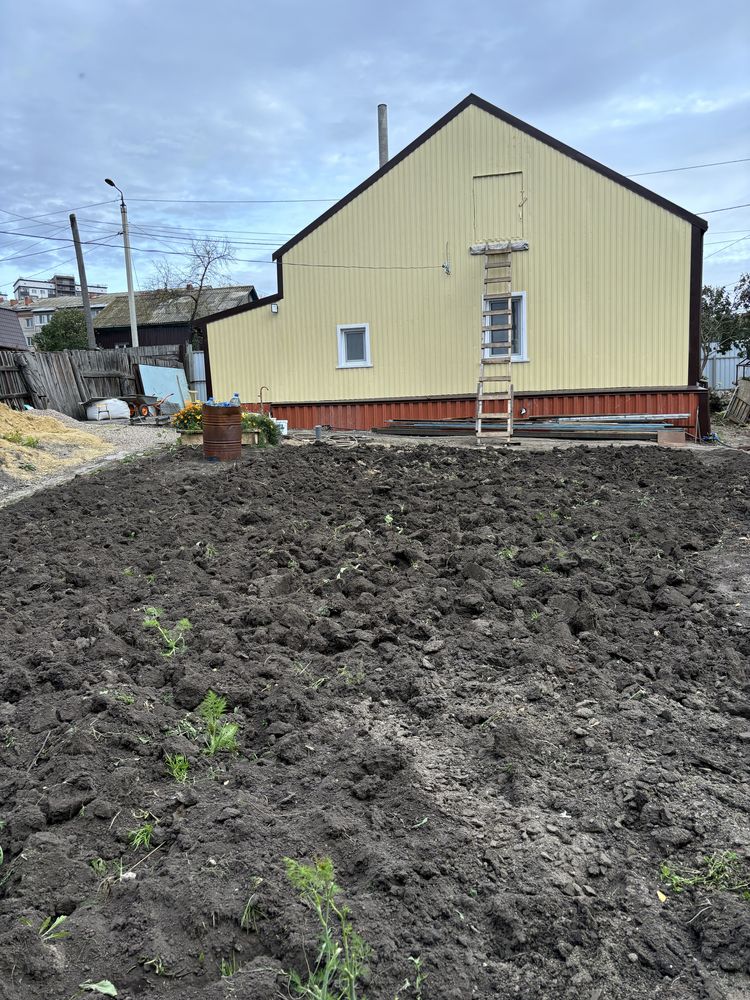 Продам  частный дом в районе Дср
