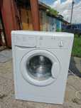 Продам стиральную машину indesit на запчасти
