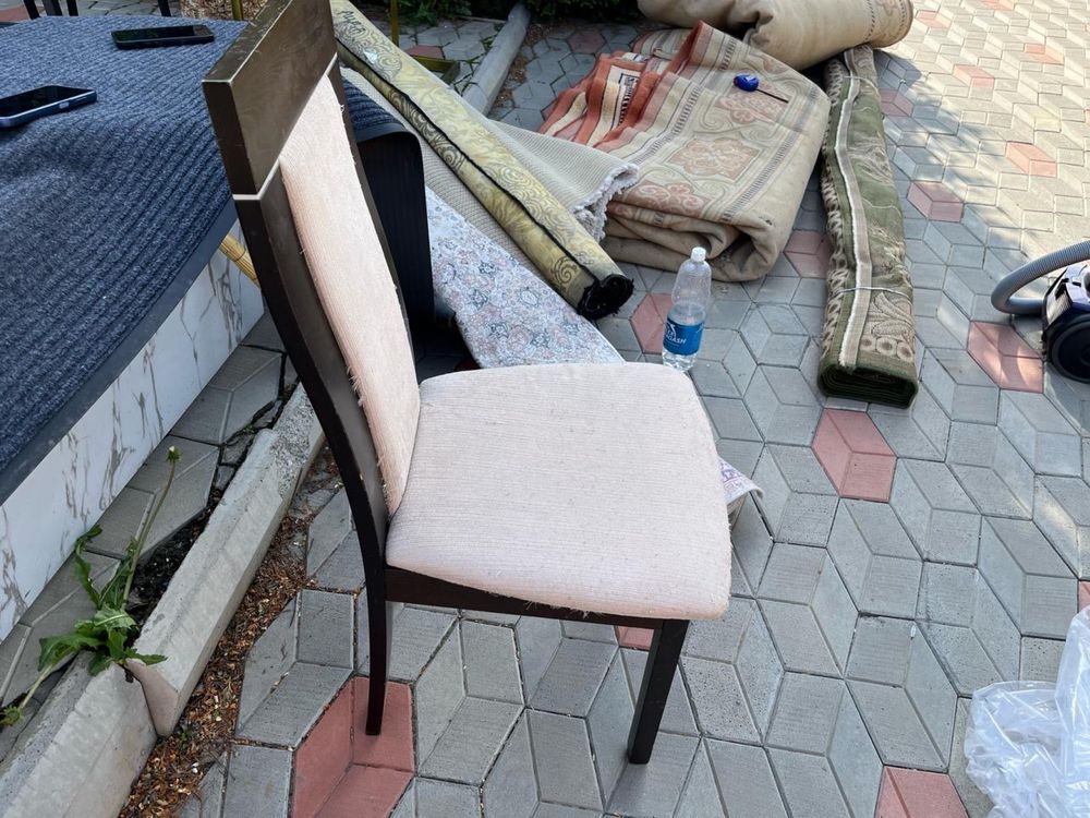 Продам стол со стульями