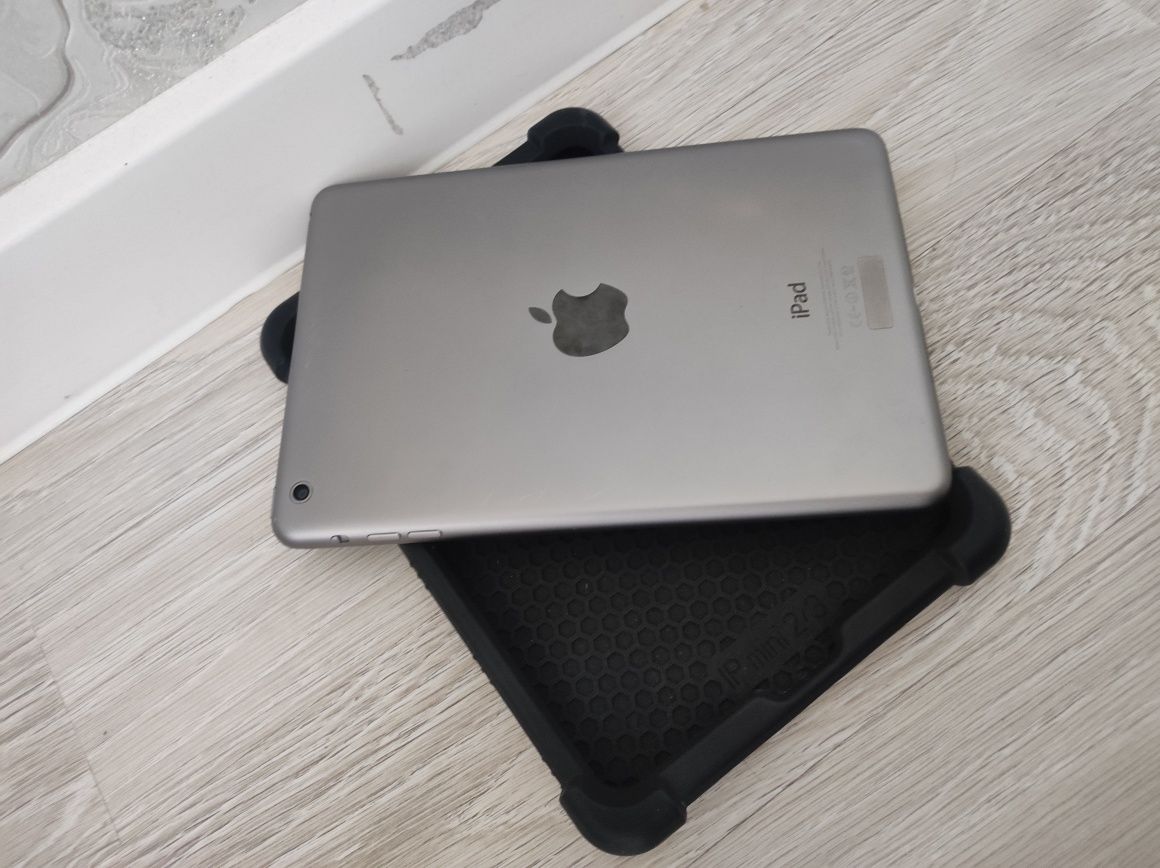 Продается iPad mini