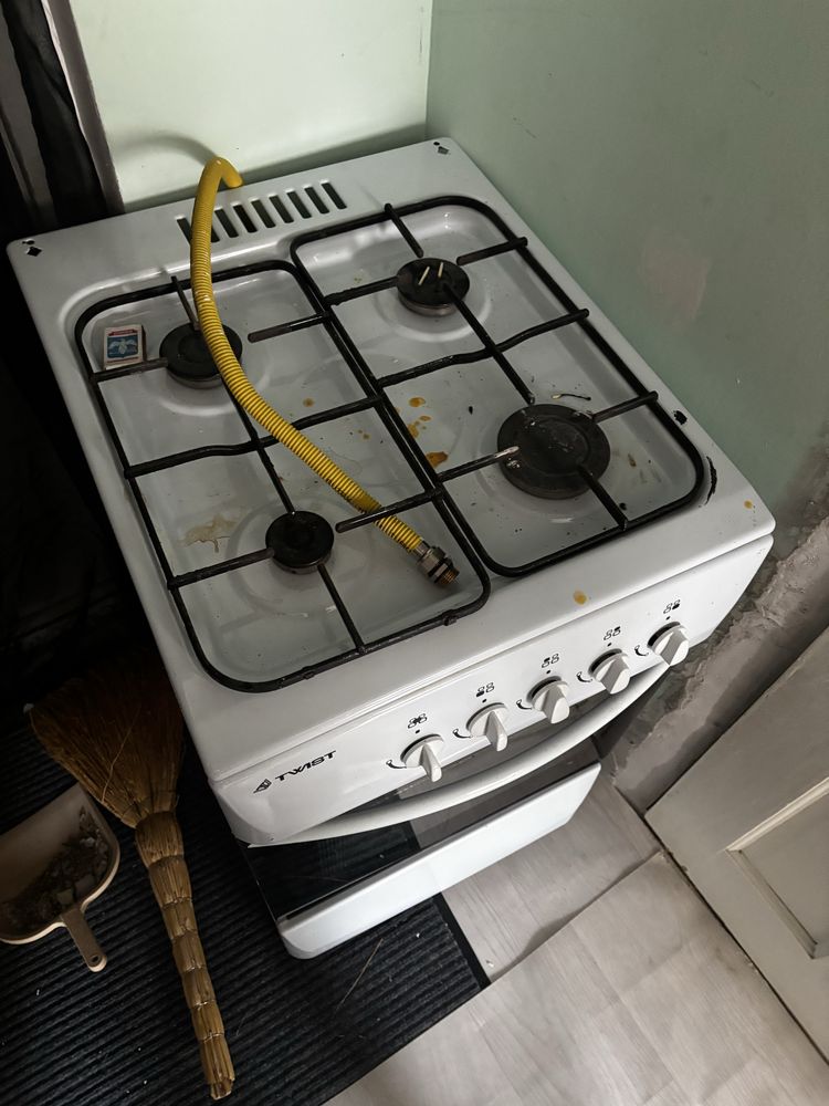 Газ плита жагдайы жаксы. Жасап тұр.