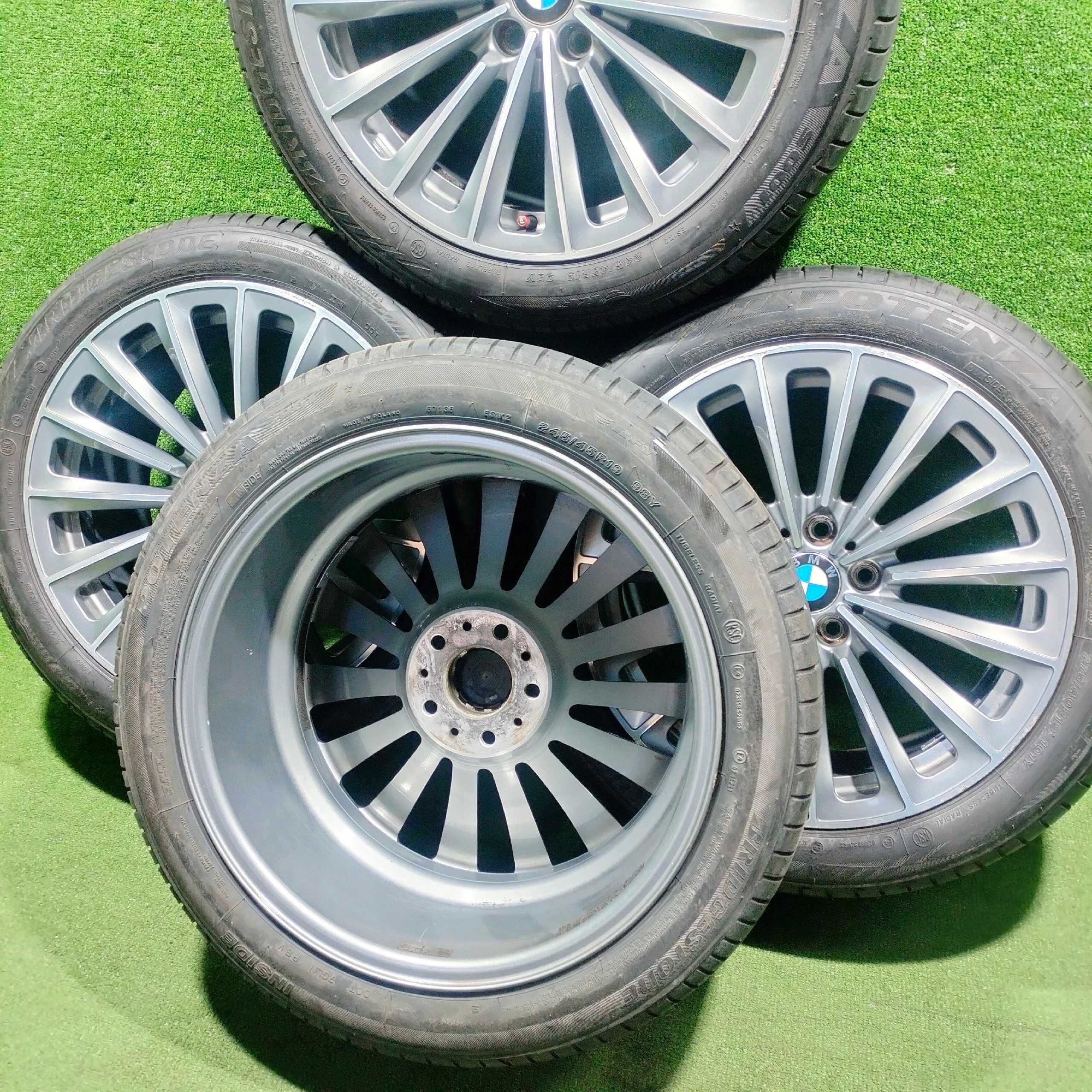 Продам Диск с резиной оригинал разноширокие R19 8,5/9,5J BMW стиль 252