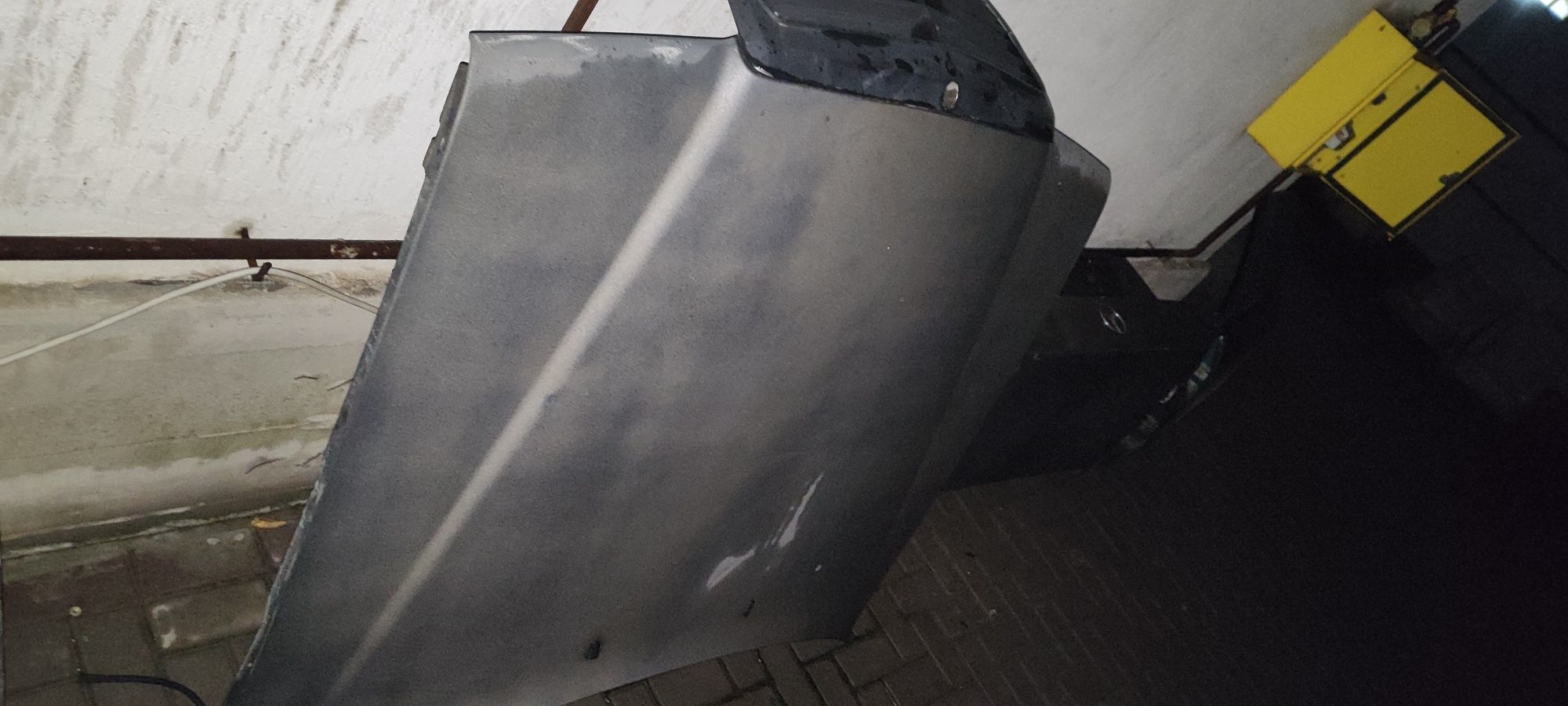 Автозапчасти на Мерседес 124 в идеальном состоянии
