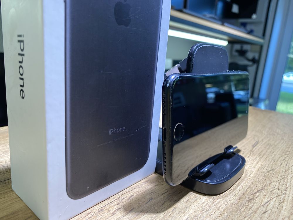 iPhone 7, 32 GB, АКБ73%, черный, 10444/А10