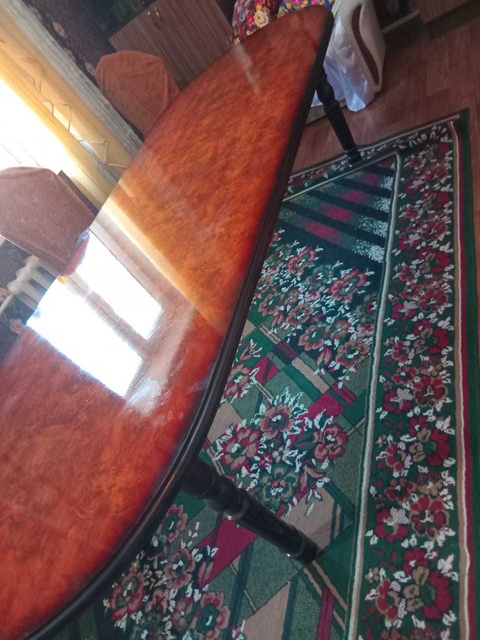 Кухонная мебель стол