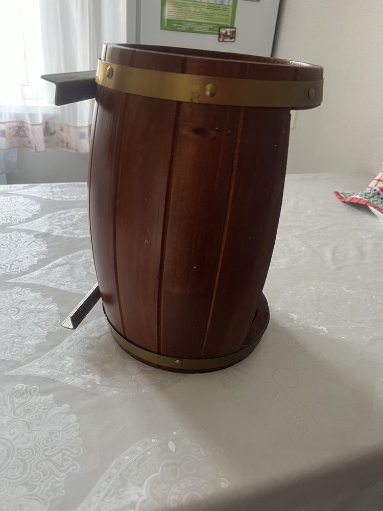 Продам деревяный боченок