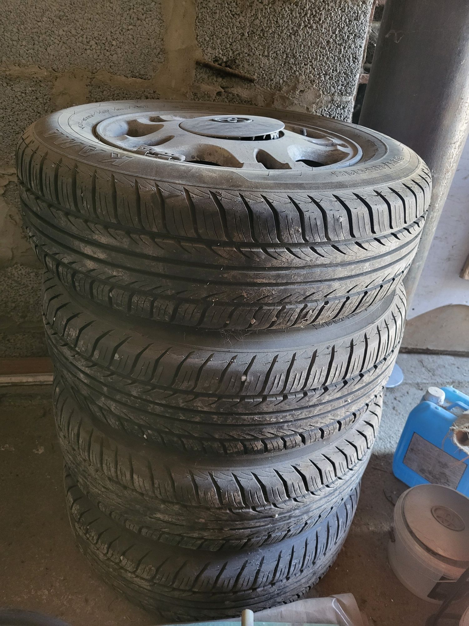 Срочно продам резину