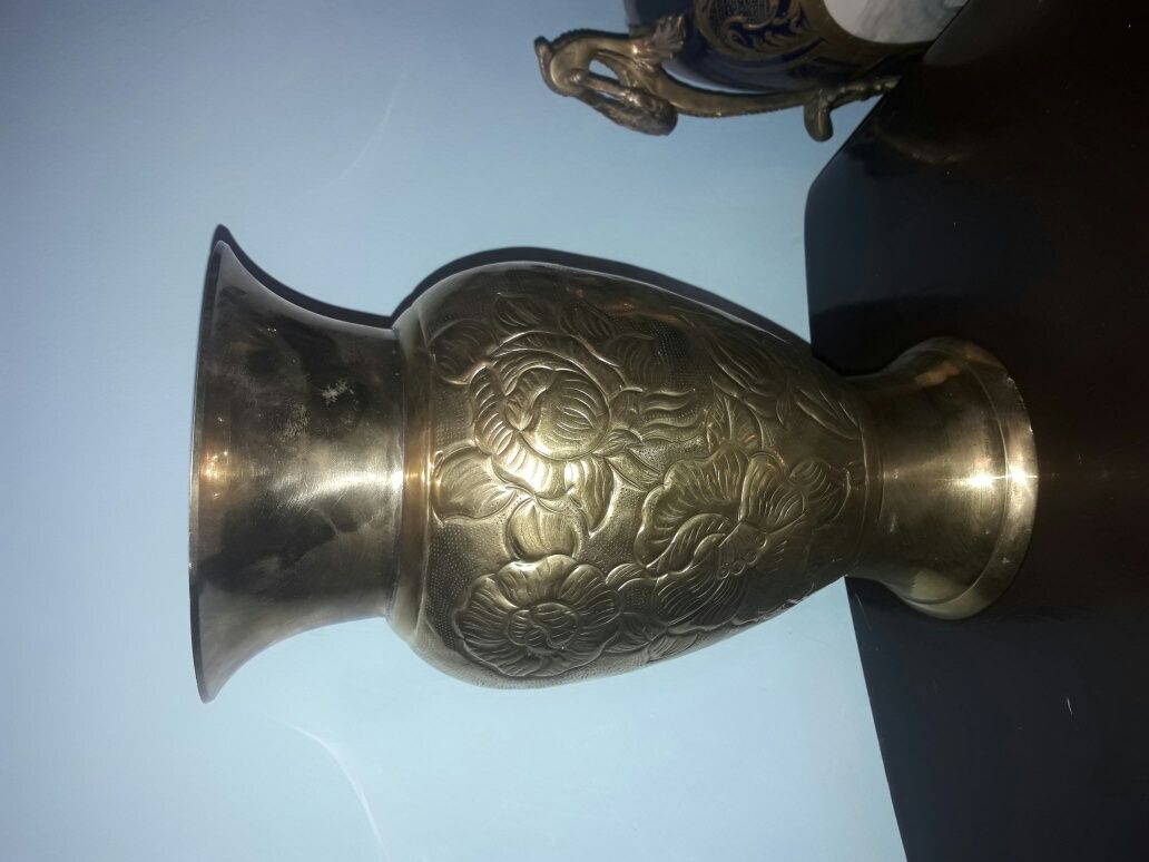 Ваза латунь