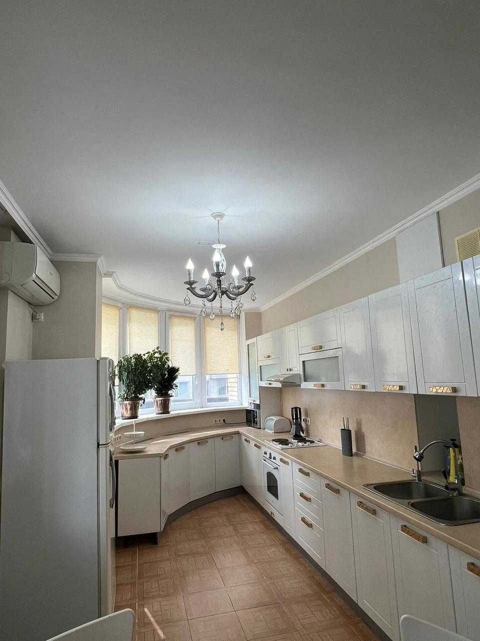 ж. Продам 4ком Жк Айя