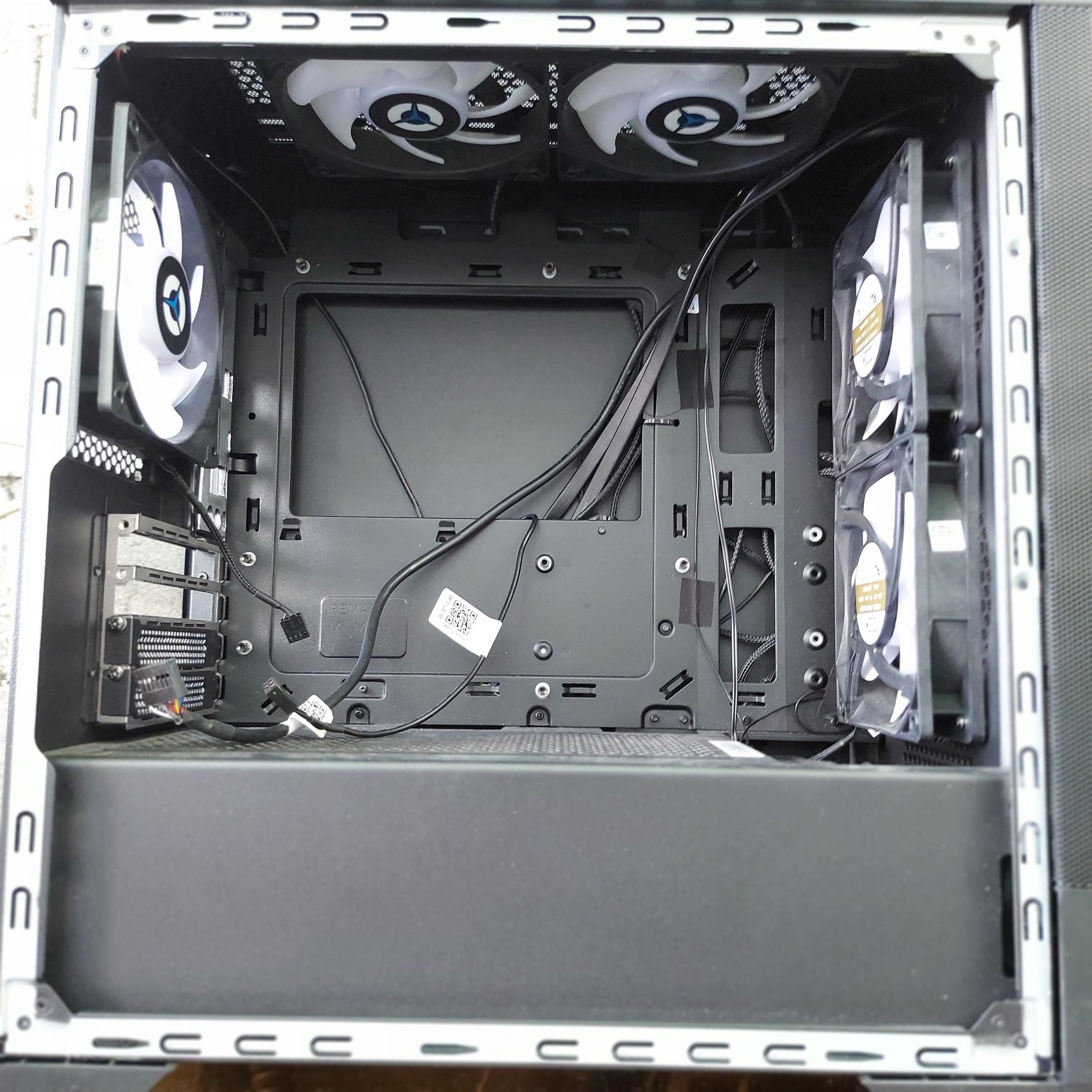 Корпус Lenovo Legion wi-fi, rgb cooler+hub