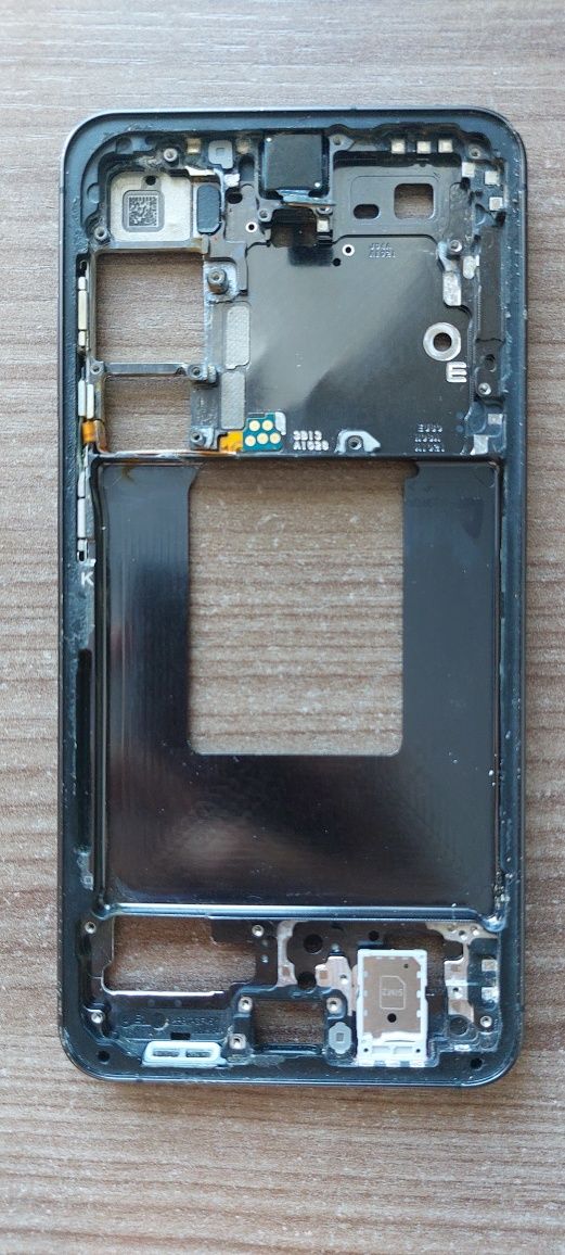 Samsung S24 на запчасти