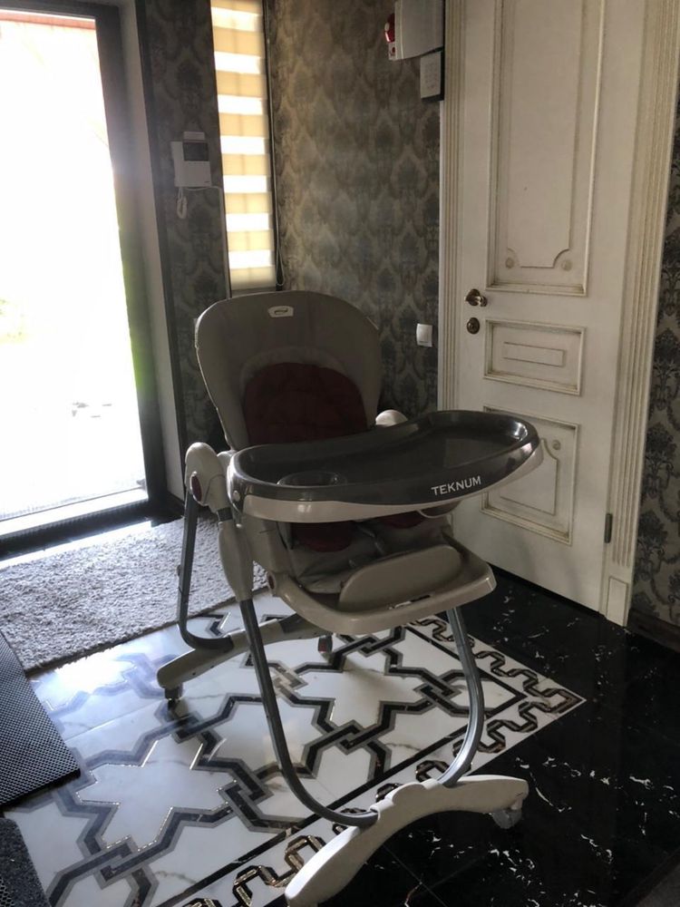 Детский стульчик продам