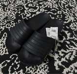 Продаю шлепанцы Adidas!
