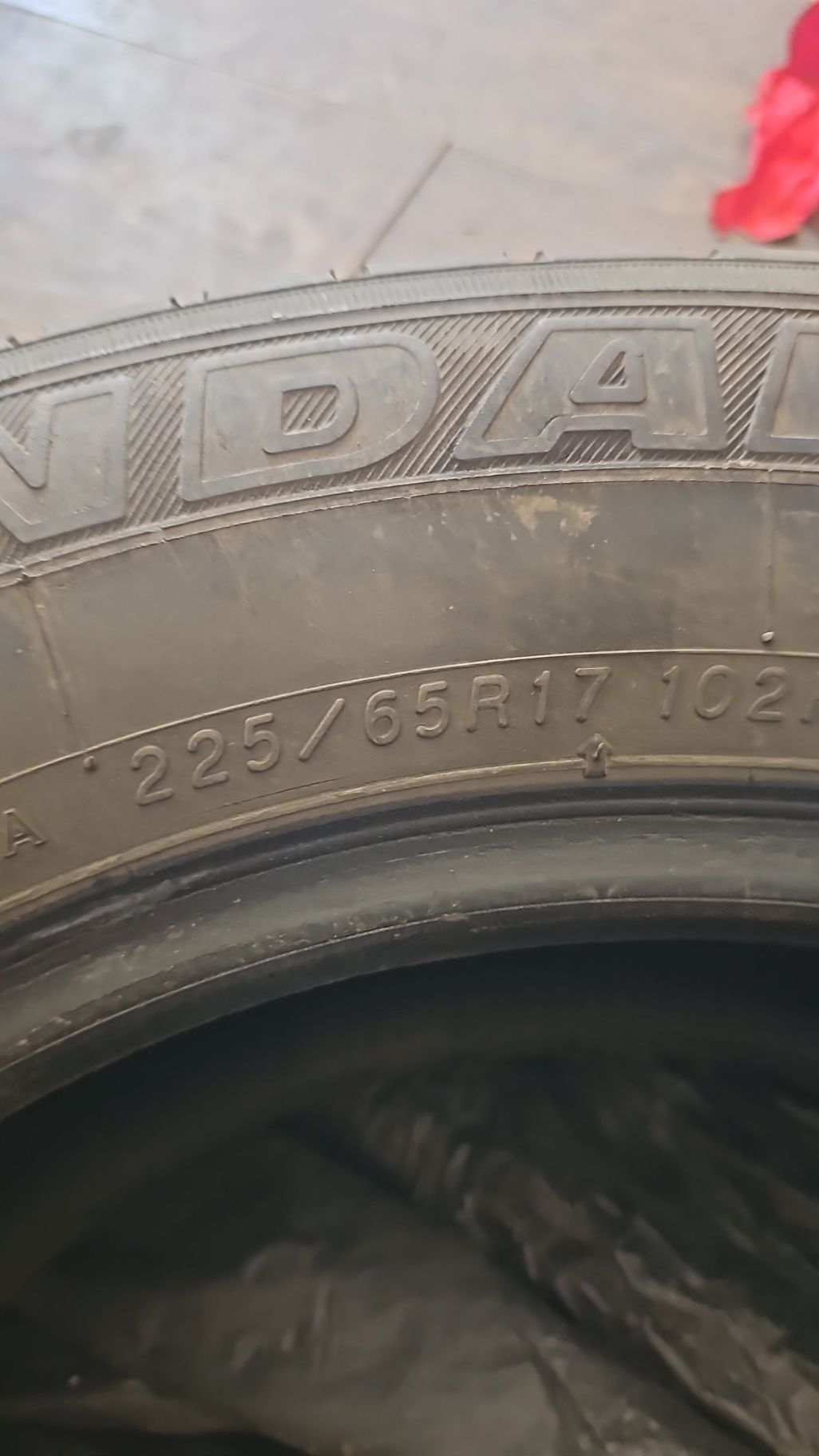 Продается автошина хорошем состоянии Нокиан 225/65R17