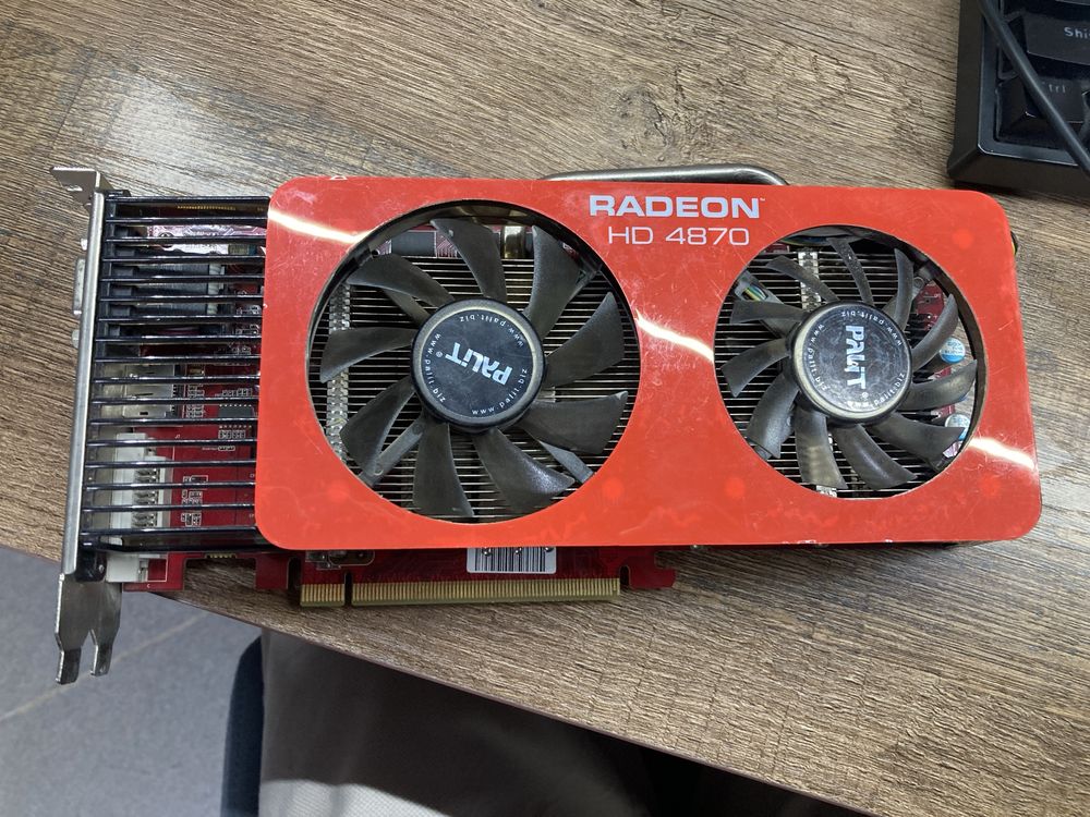 Видеокарта  radeon hd 4870