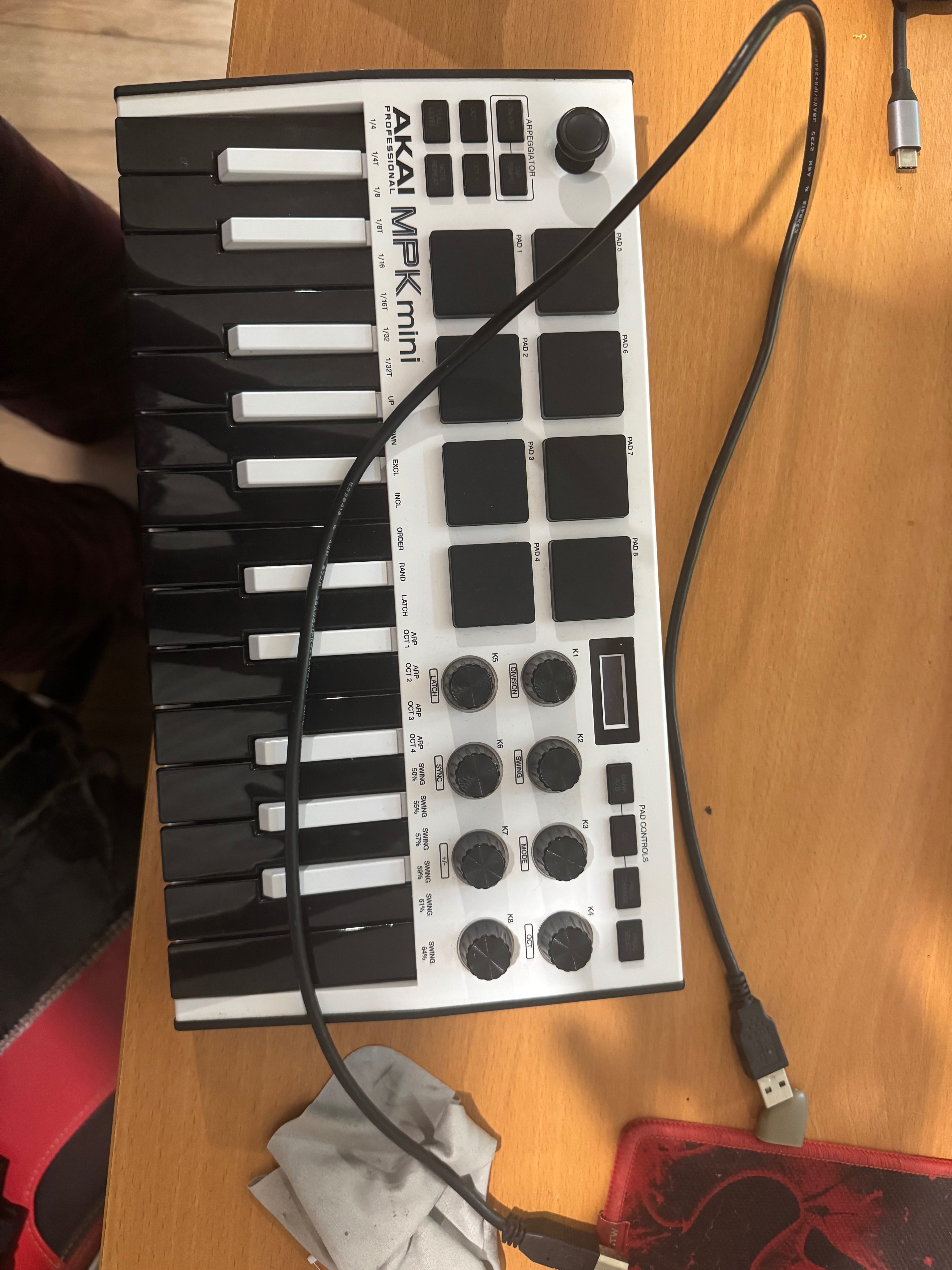 Akai MPK Mini mk3