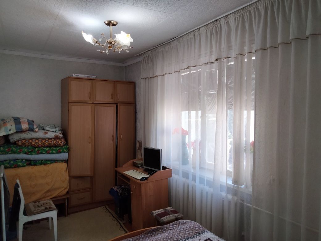 В центре 3-ёх комнатная квартира