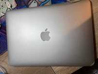 MacBook Air 13" Early 2015