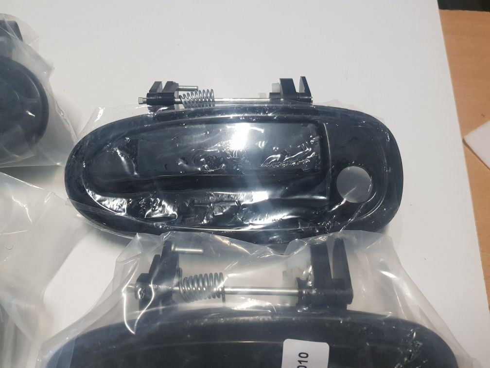 Ручка наружная Toyota Avalon 95-99 MCX10