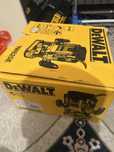 Dewalt фрейзер продаю