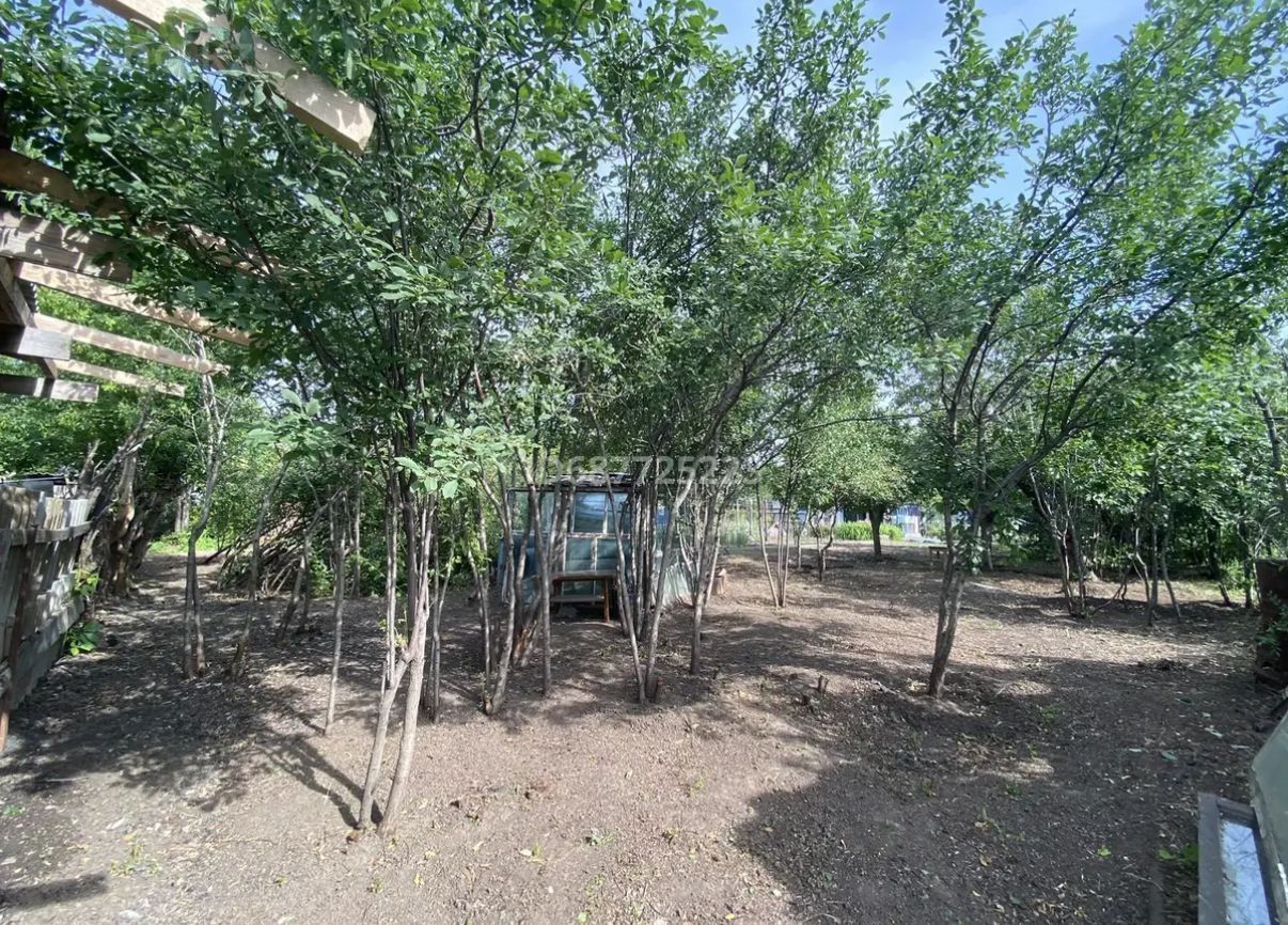 Продам дачу на омеговском кольце с/т нефтяник