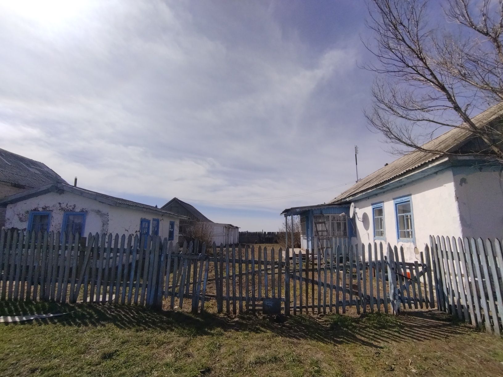 Продам либо Обменяю на авто,  дом в п.Костомар