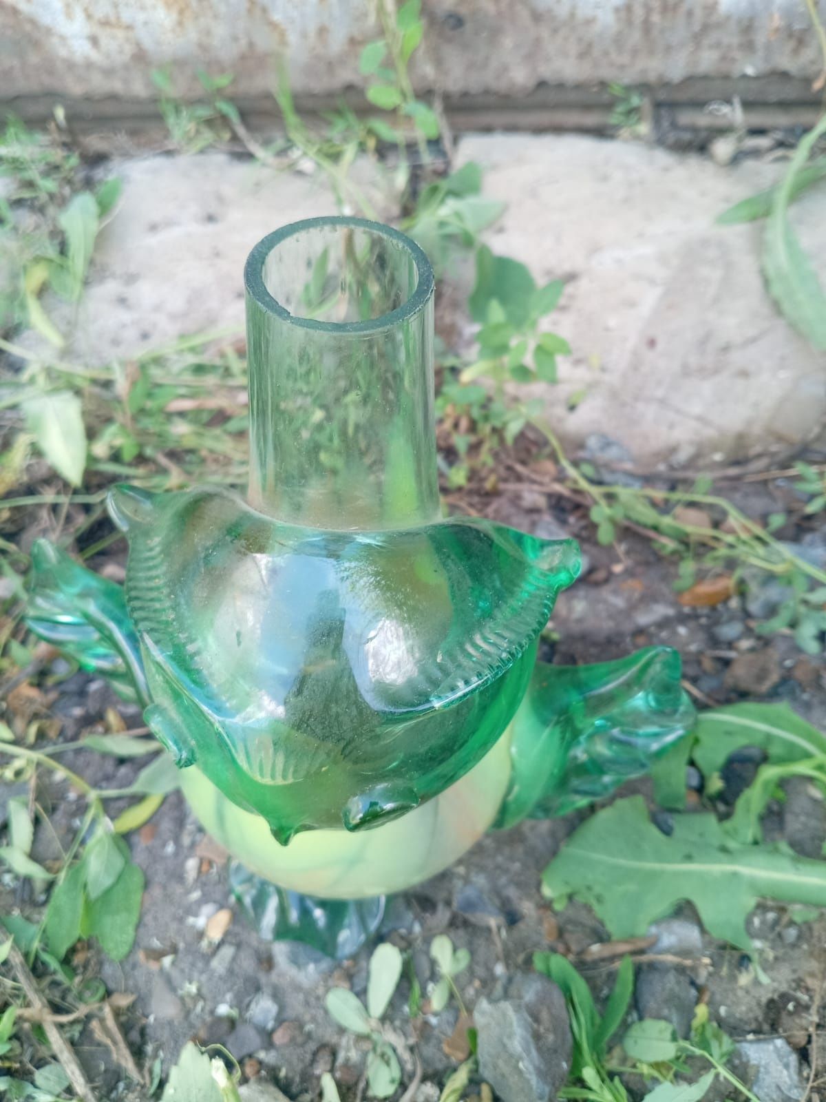 Продам вазы для цветов из хрусталя и стекло.