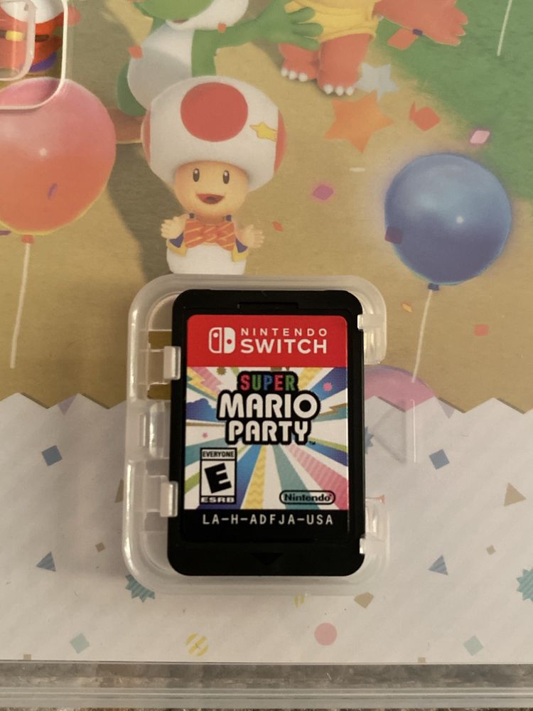 Продаю игру Super Mario party для нинтендо свитч